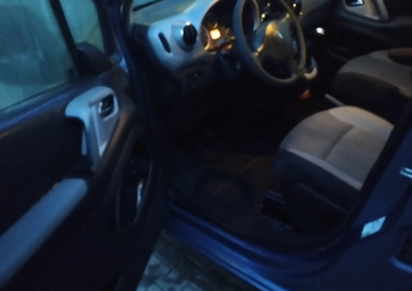 Peugeot Partner cena 19500 przebieg: 234944, rok produkcji 2011 z Kraków małe 56